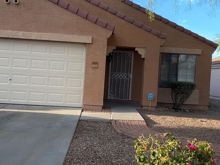 10622 W POMO Street photo 1