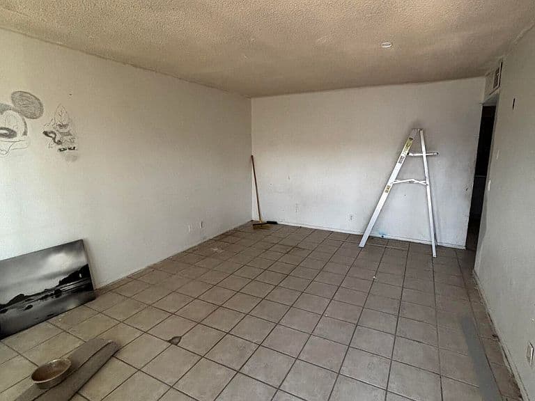 2108 E ALTA VISTA Road photo 5