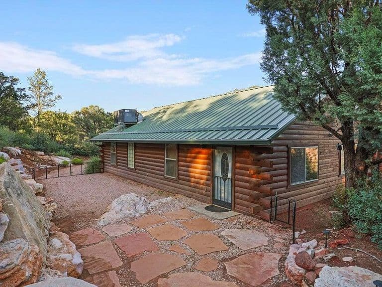 2092 E Lance Dr photo 5
