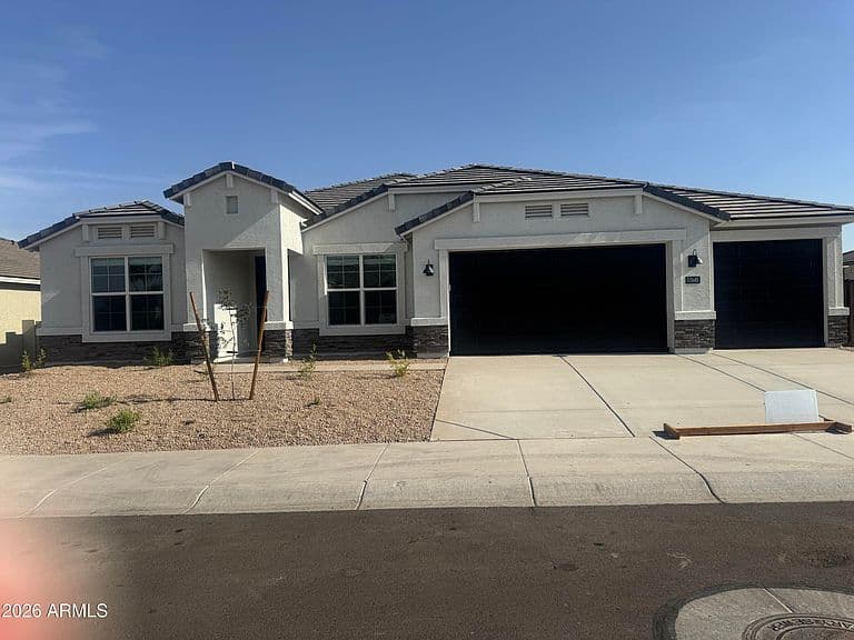 17645 W BROWN Street photo 4