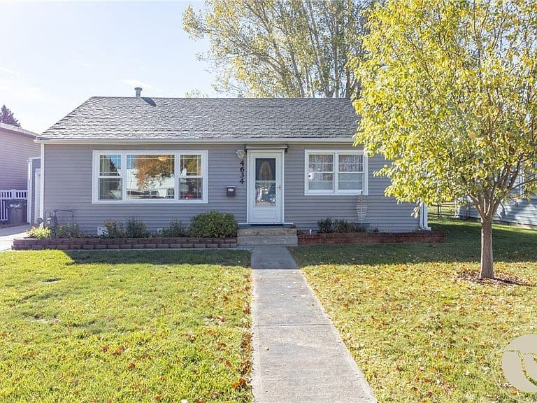 4634 Lux Ave photo 1