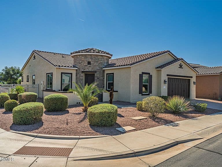 41679 W SUMMER SUN Lane photo 2