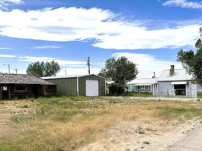 114 Blake St photo 4
