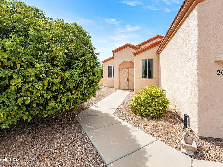 2652 S Falcon View Dr photo 3