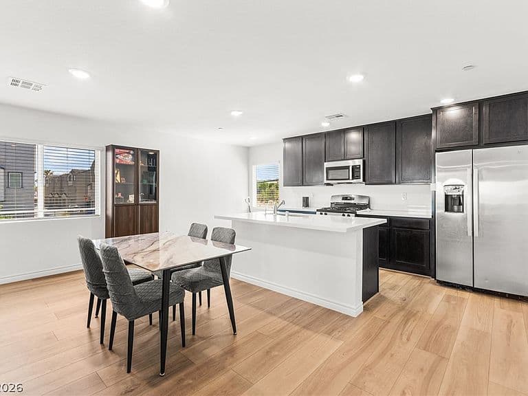 3602 Cabernet St photo 3