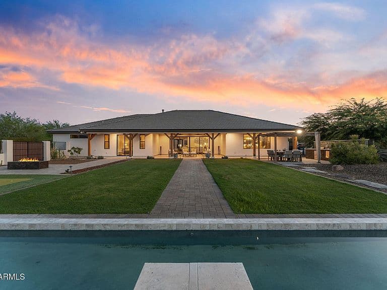 2500 Lupine Lane photo 3