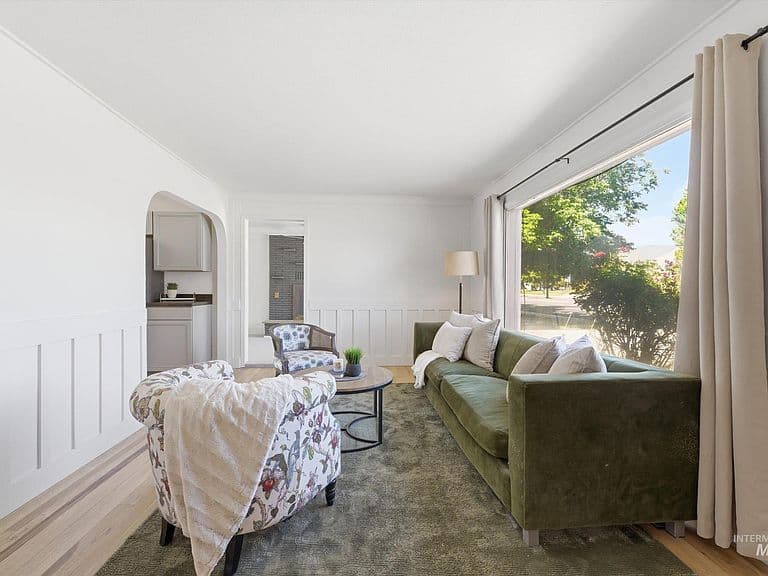 2519 S Vista Ave photo 5