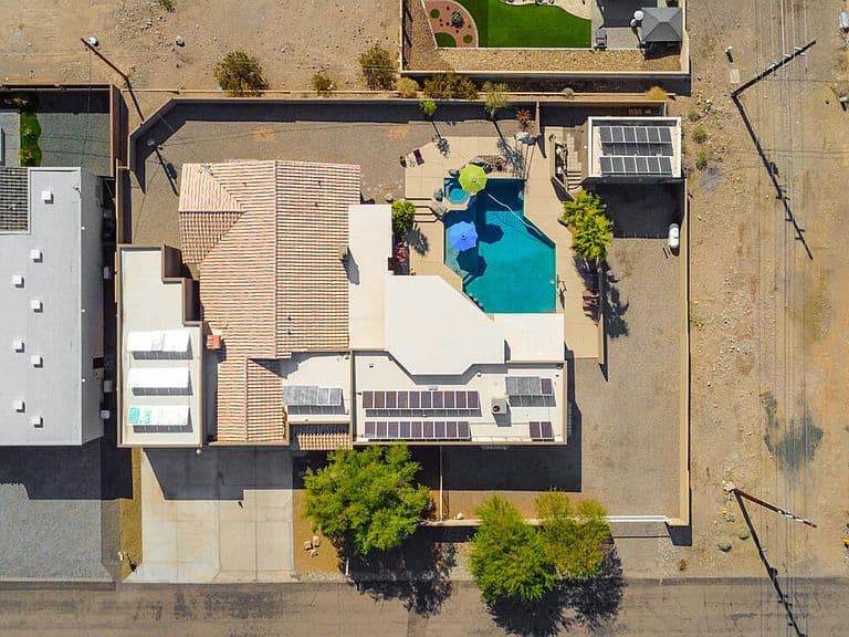 1740 Peachblossom Dr photo 2