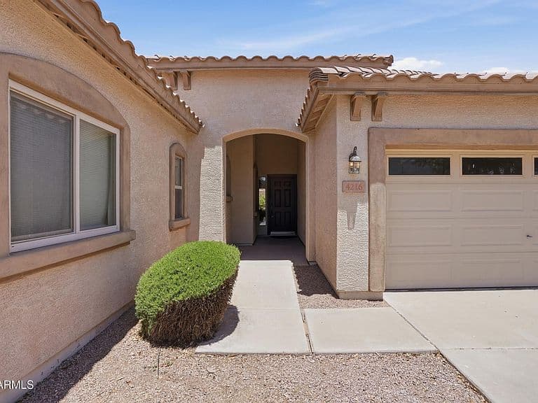 4216 E County Down Drive photo 4