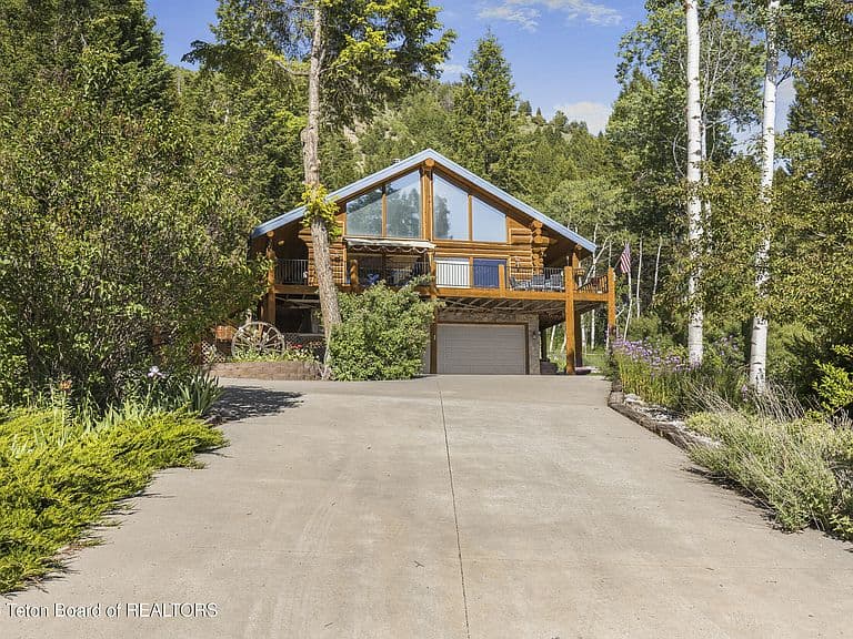 54 Redwood Rd photo 5