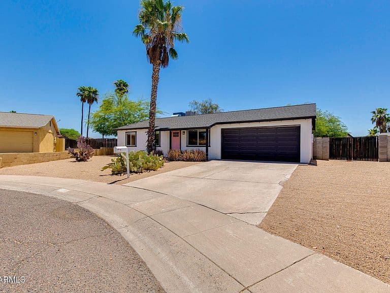 3625 E JANICE Way photo 4