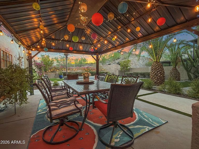 18487 W DESERT VIEW Lane photo 4