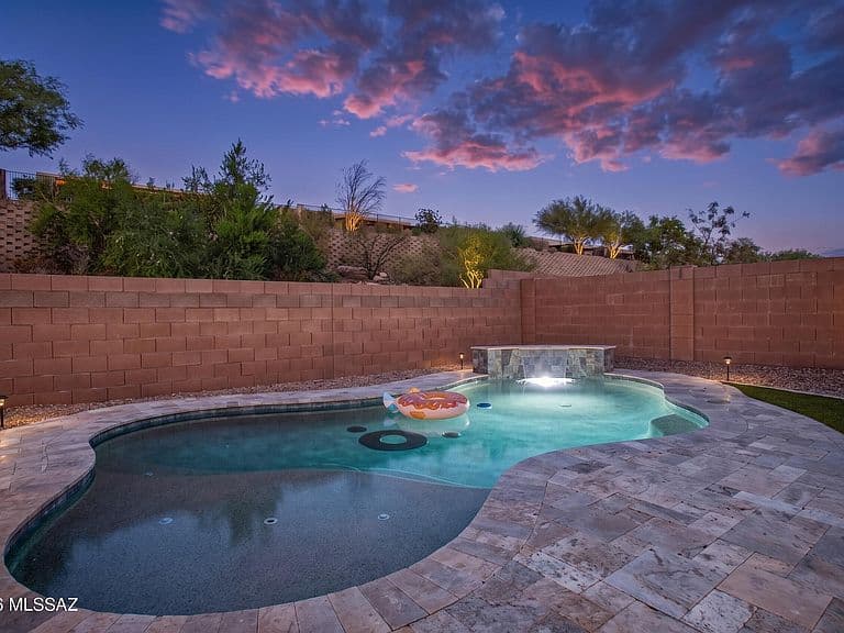 5550 W Jade Rock Pl photo 2