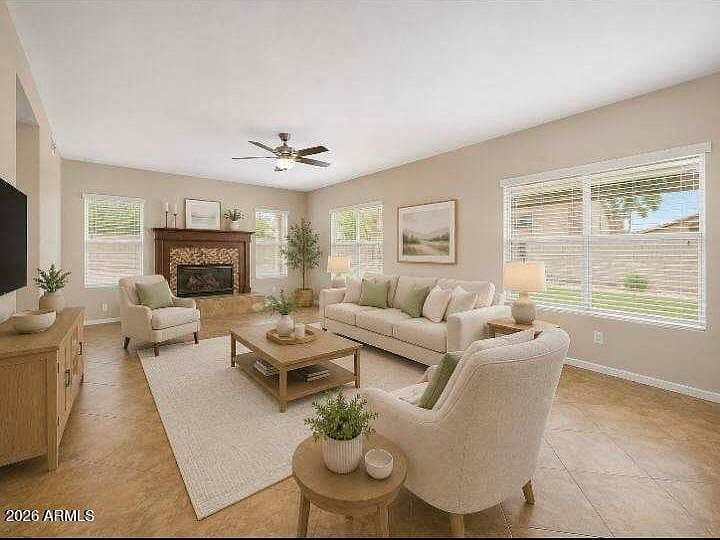 1236 E PALO VERDE Street photo 4