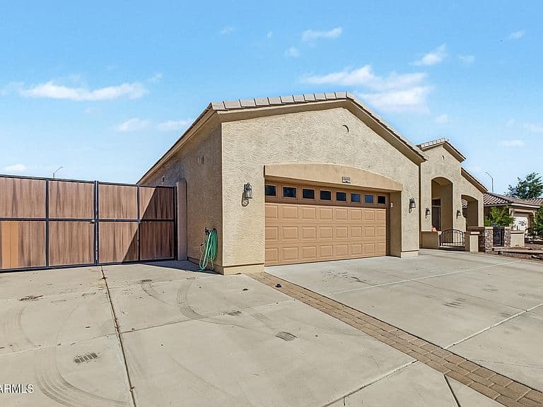 26915 N GIDIYUP Trail photo 3