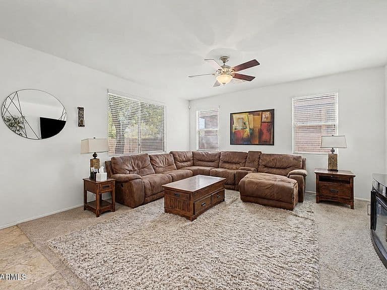 41189 W CAPISTRANO Drive photo 3