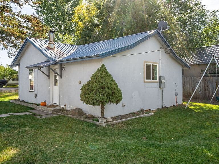 497 1 W photo 3