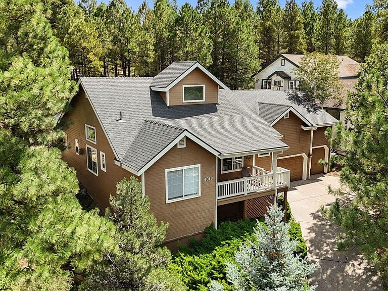 6019 E Abineau Canyon Dr photo 1