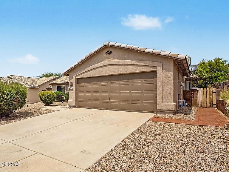 3830 W Cetus St photo 2