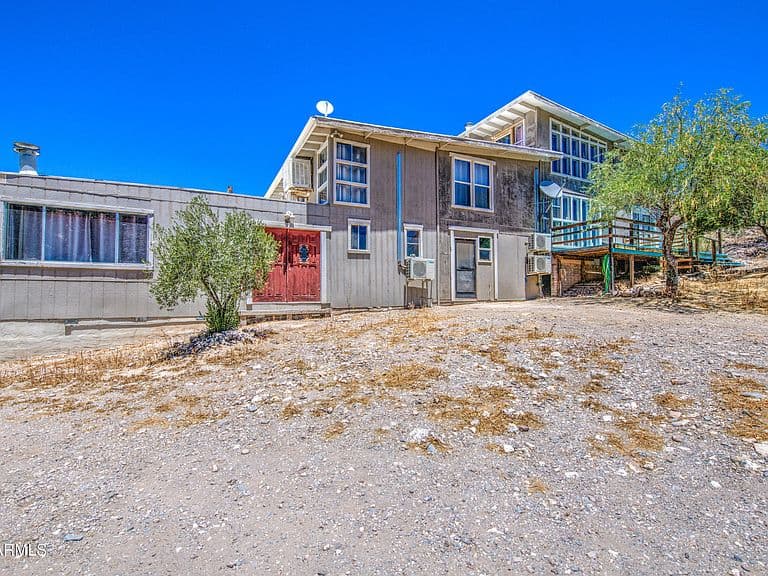 4516 N ELEPHANT BUTTE Road photo 3