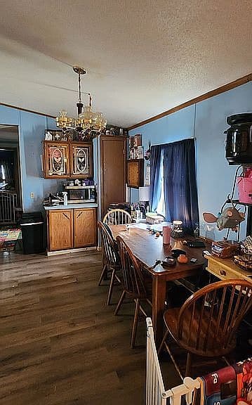 603 Drake St photo 3