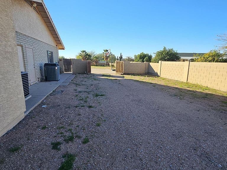 9138 E DENNIS Street photo 3