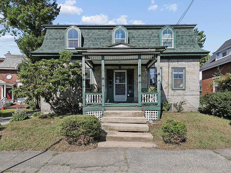 47 N Spring Street photo 1