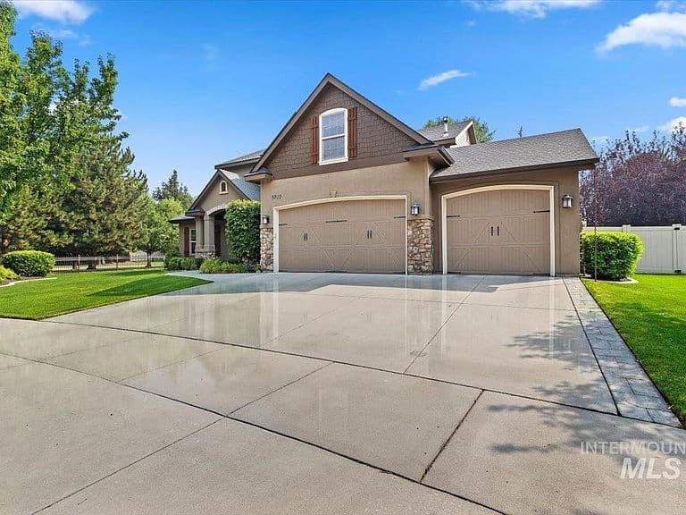 3910 S Tavistock Pl photo 4