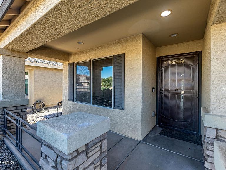 20790 N LAUREN Road photo 2