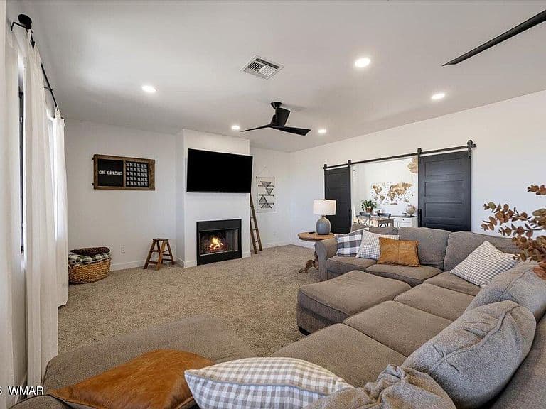 635 N 32 W photo 5
