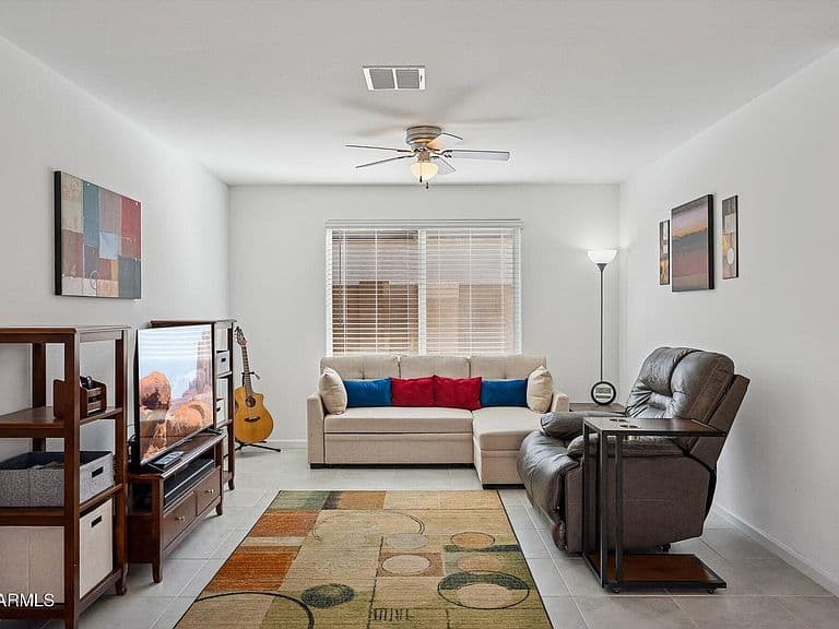 12027 E Primrose Ln photo 5