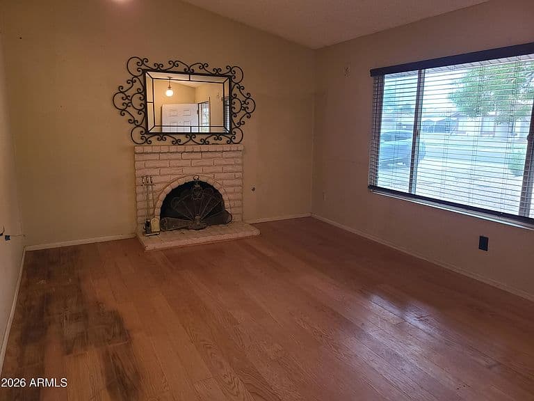 15227 N 23RD Drive photo 5