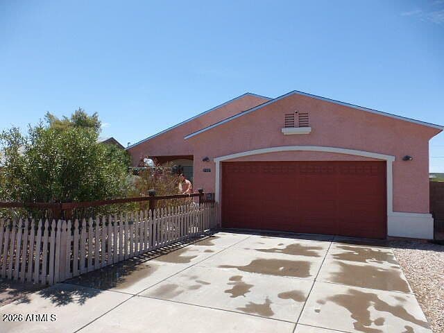 21817 W HARDING Avenue photo 1