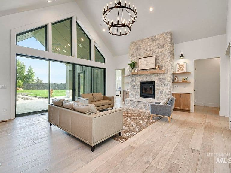 7792 E Windmill Ranch Ln photo 5