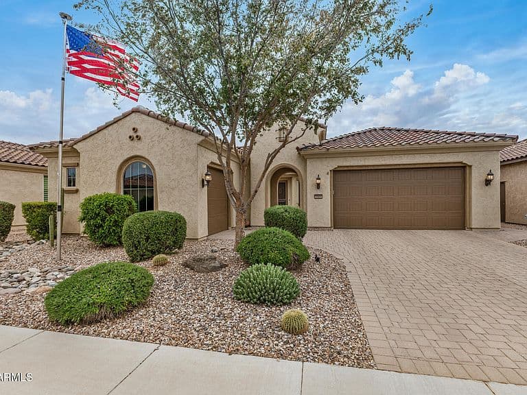 7103 W TURNSTONE Drive photo 1