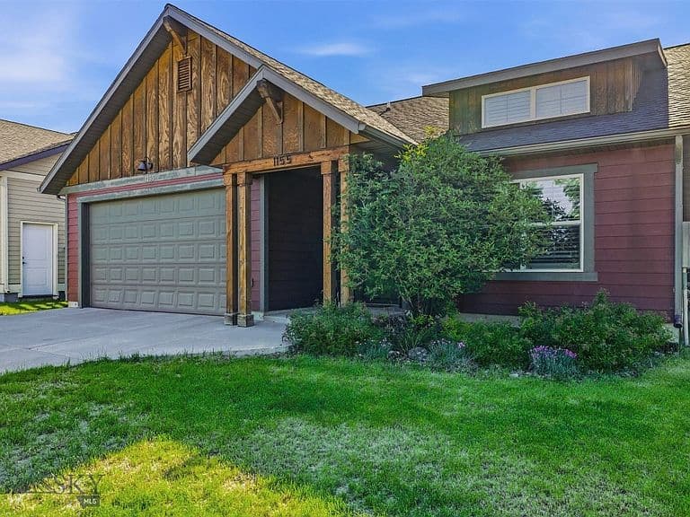 1155 Advance Dr photo 4