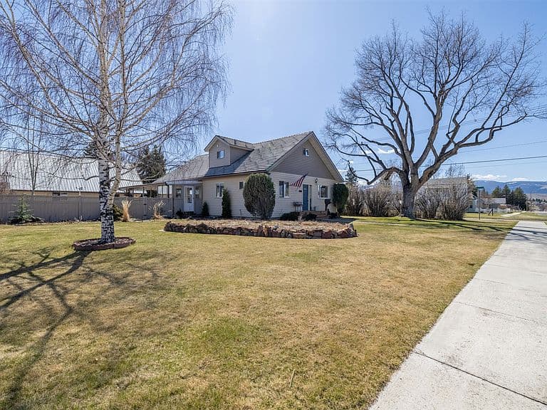 800 Saint Marys Ave photo 1