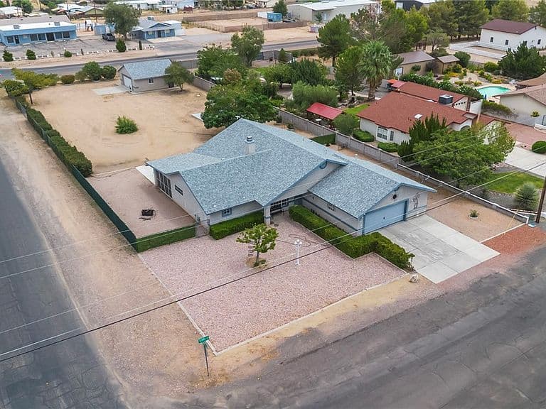 4758 Scotty Drive photo 2