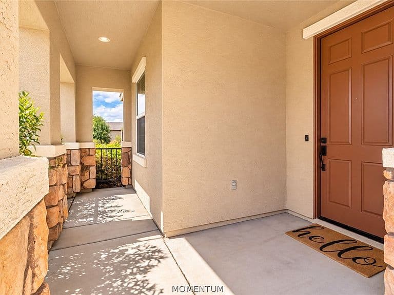545 Mcalister Drive photo 4