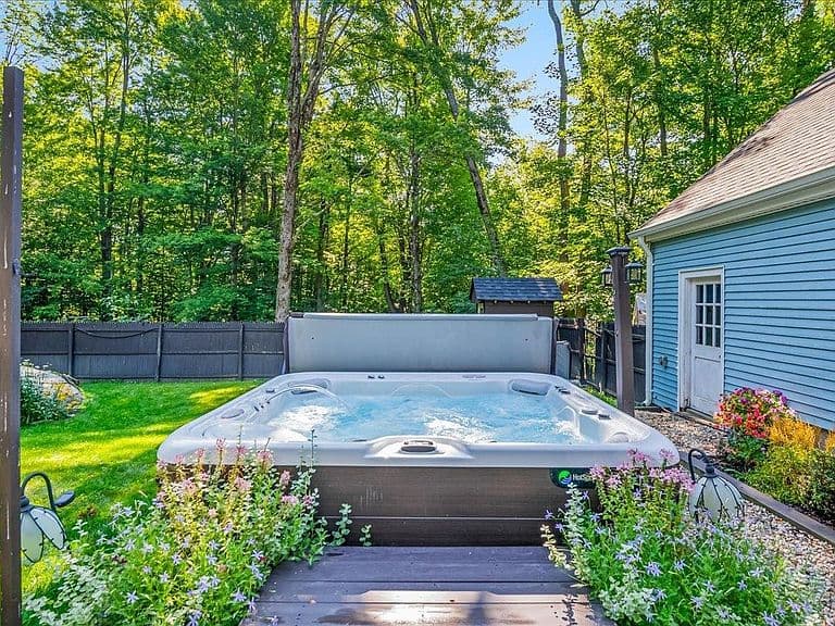 153 Packard Road photo 5