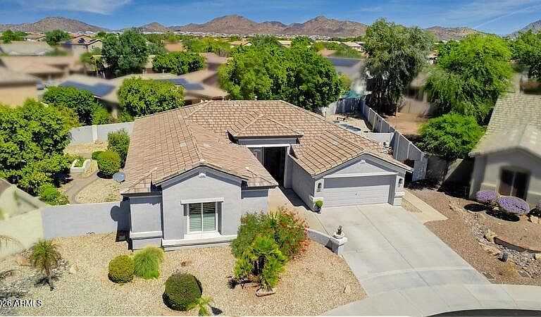 25432 N 72ND Drive photo 5