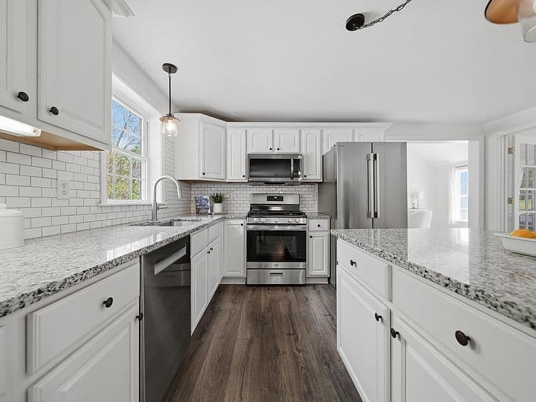 55 Woodhawk Drive photo 4