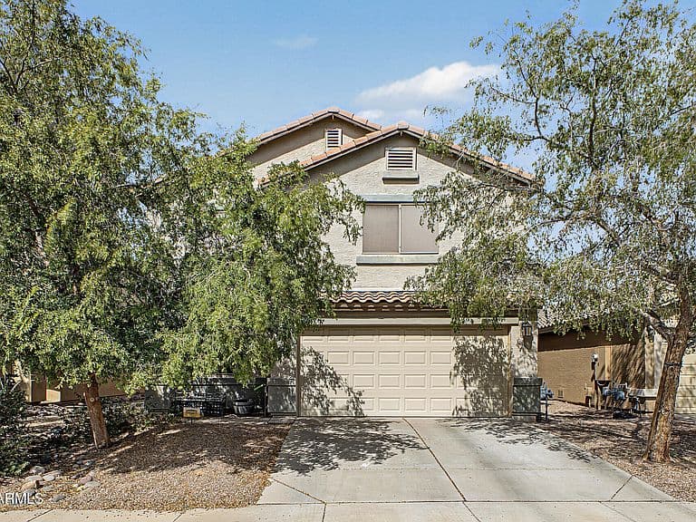 42730 W HILLMAN Drive photo 2