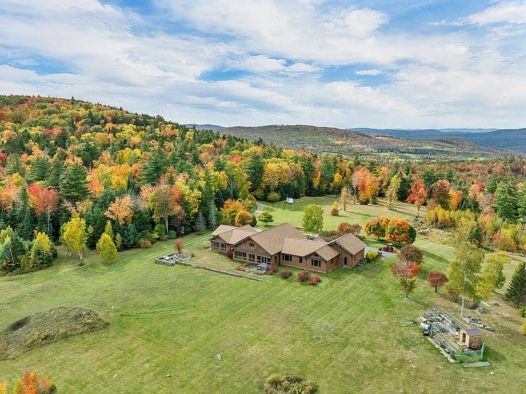 397 Ridge Road photo 5
