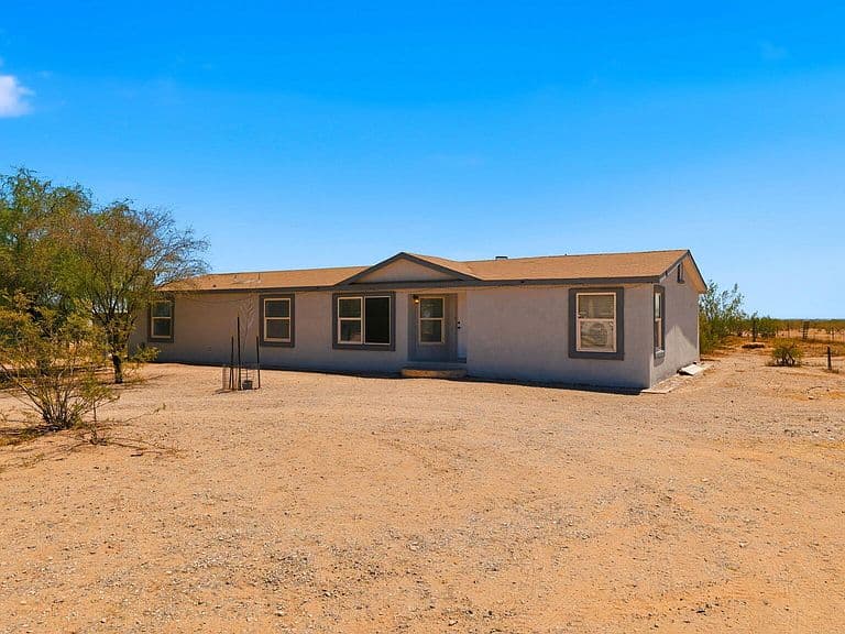 18117 W ROY ROGERS Road photo 4