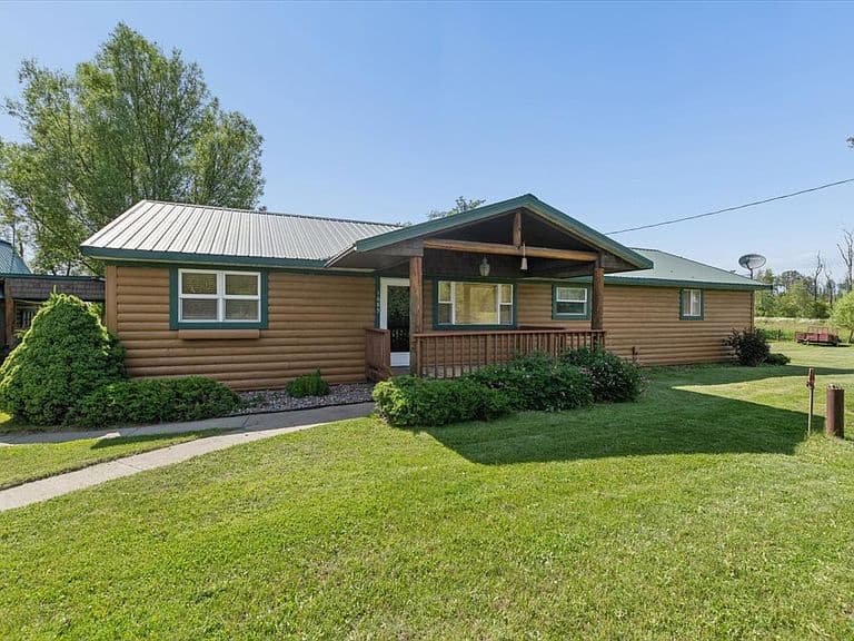 1685 State Highway 206 photo 3
