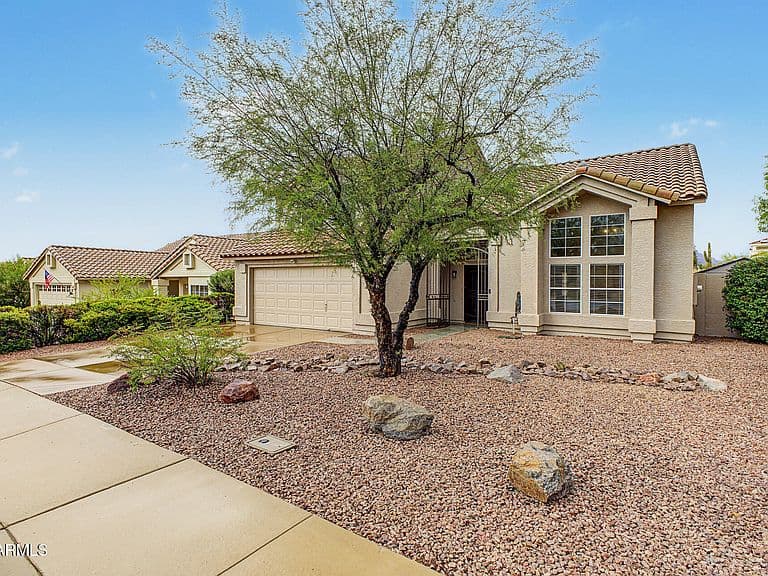 5960 E VERMILLION Street photo 3