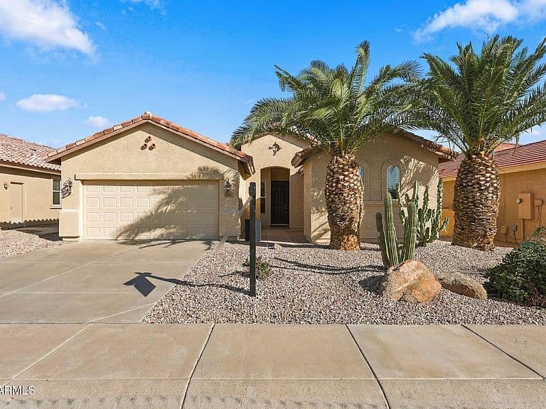 22900 W TWILIGHT Trail photo 1