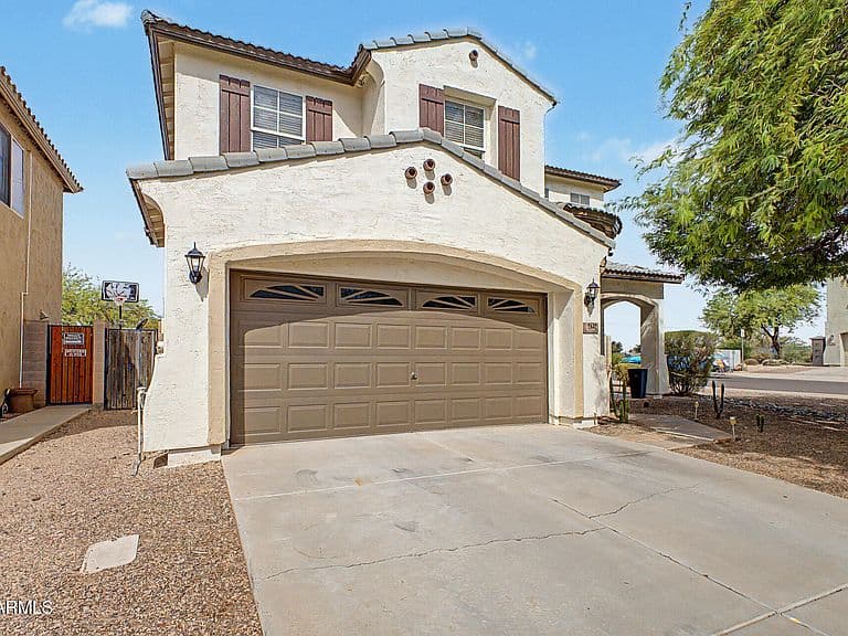 2642 S 90TH Glen photo 2