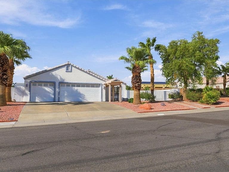 2355 Cassia Circle photo 3